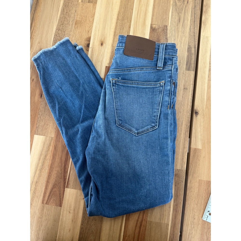 J. Crew Mercantile button front  SkJeans Size 25